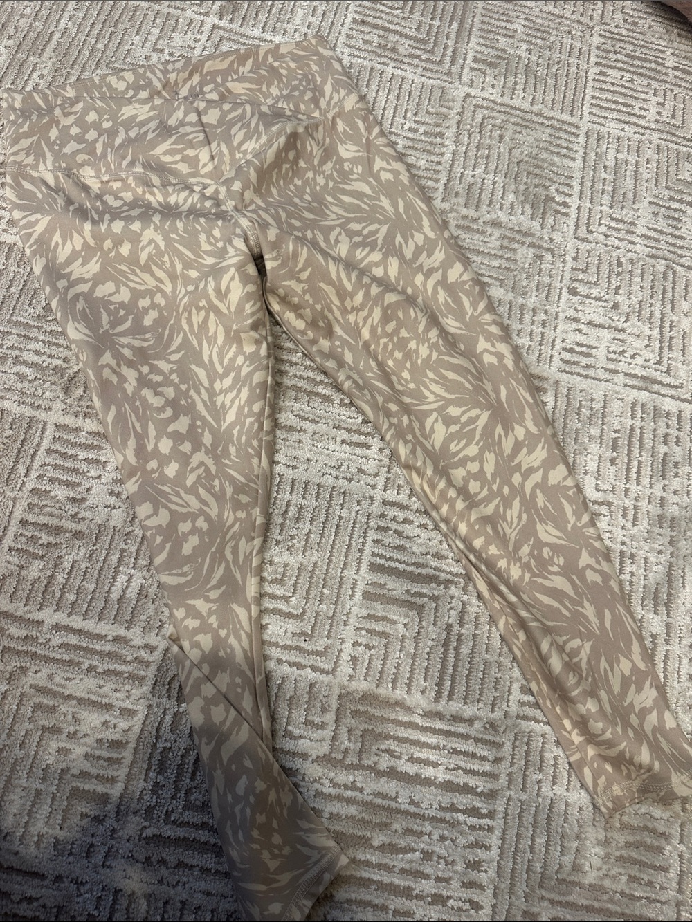 Danskin Beige and Cream Printed Leggings